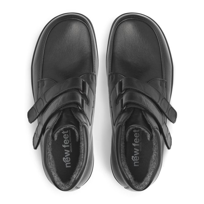 Huvudbild New Feet Bred känga med två kardborreband